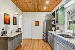 Cottage Ln-S2404-025.jpg