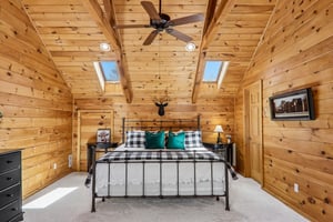 Cottage Ln-S2404-039.jpg