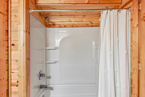 Cottage Ln-S2404-046.jpg