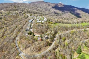 Cottage Ln-S2404-073.jpg