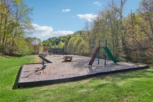 Cottage Ln-2404-906.jpg