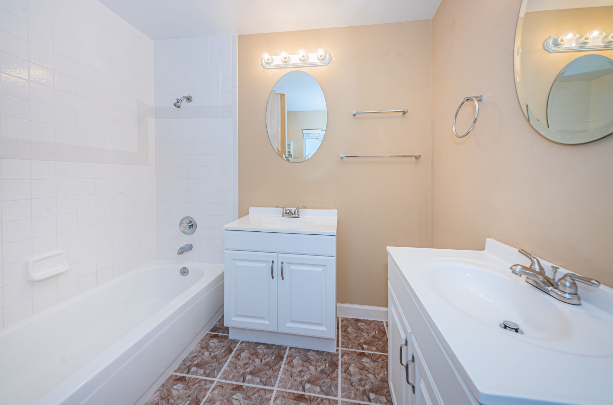 Bathroom2
