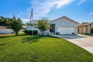 Front Exterior6
