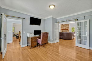  Photo 23