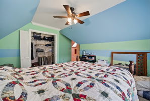  Photo 49
