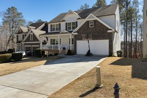 186 Pinnacle Point Ct, Dallas, GA 30132, USA Photo 4