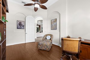  Photo 46