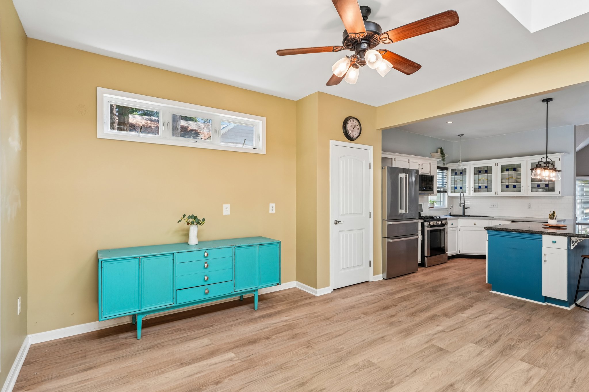 212233-228489 - 186 Southhaven Dr-S1007-027.jpg