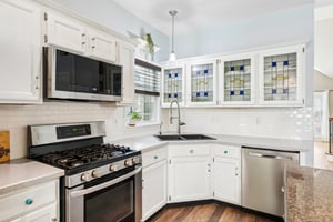 Southhaven Dr-S0505-020.jpg