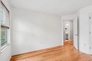 - 186 Southhaven Dr-S0805-003.jpg