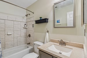 - 186 Southhaven Dr-S0805-006.jpg