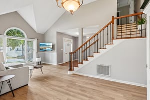 212233-228489 - 186 Southhaven Dr-S1007-003.jpg