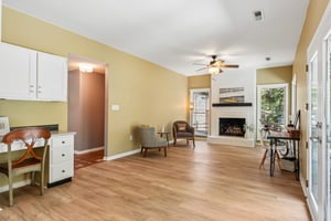 212233-228489 - 186 Southhaven Dr-S1007-015.jpg