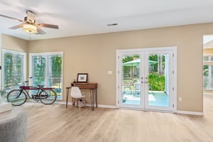 212233-228489 - 186 Southhaven Dr-S1007-018.jpg