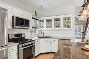 212233-228489 - 186 Southhaven Dr-S1007-022.jpg