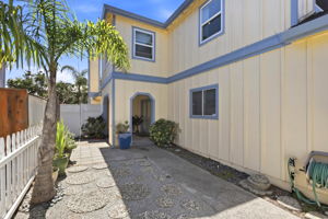 004_F8_1860 Cisco Ln