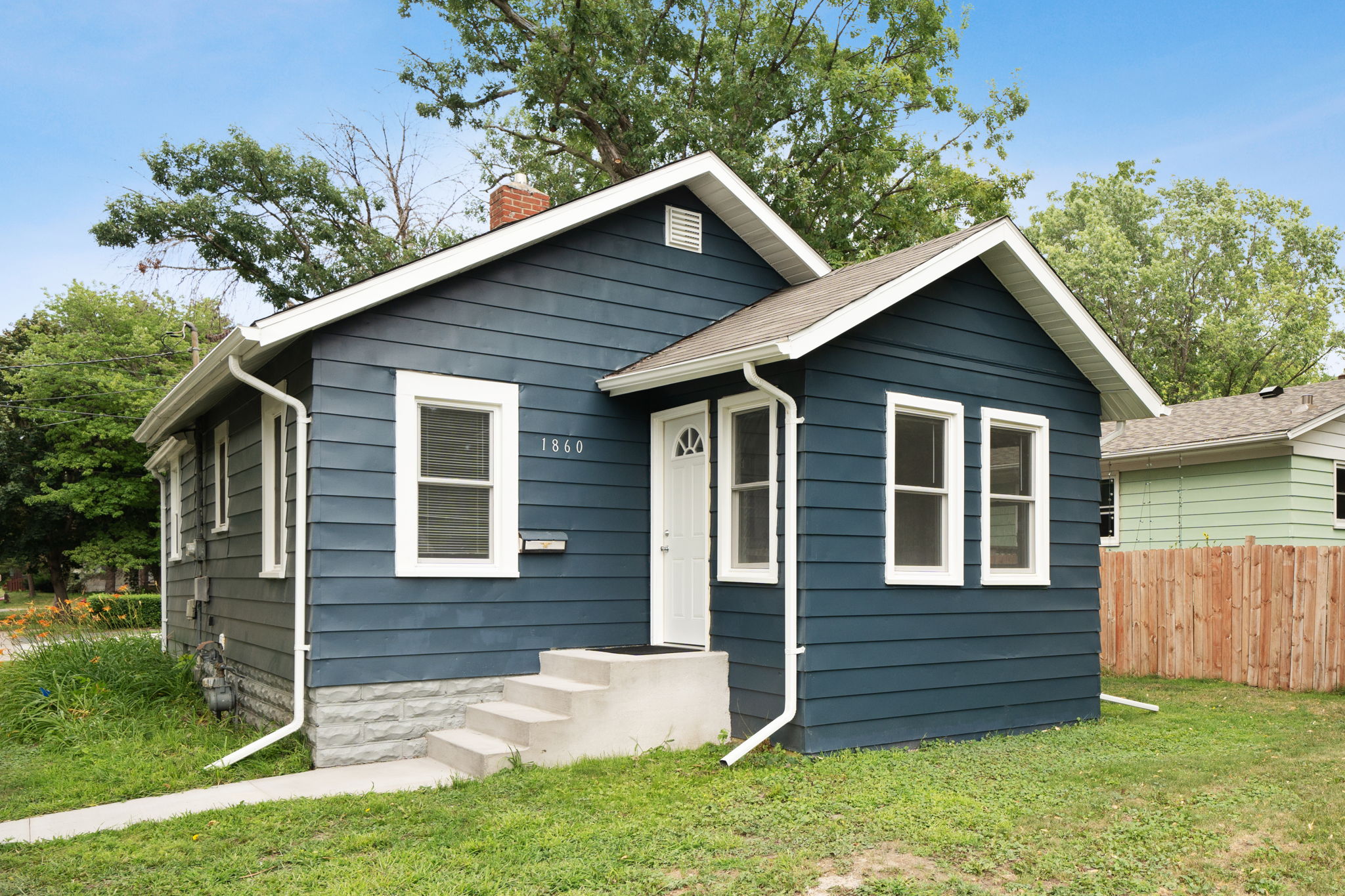 01_Exterior