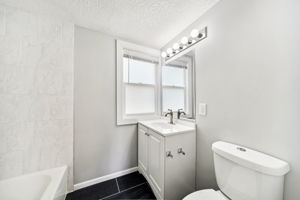 13_Interior