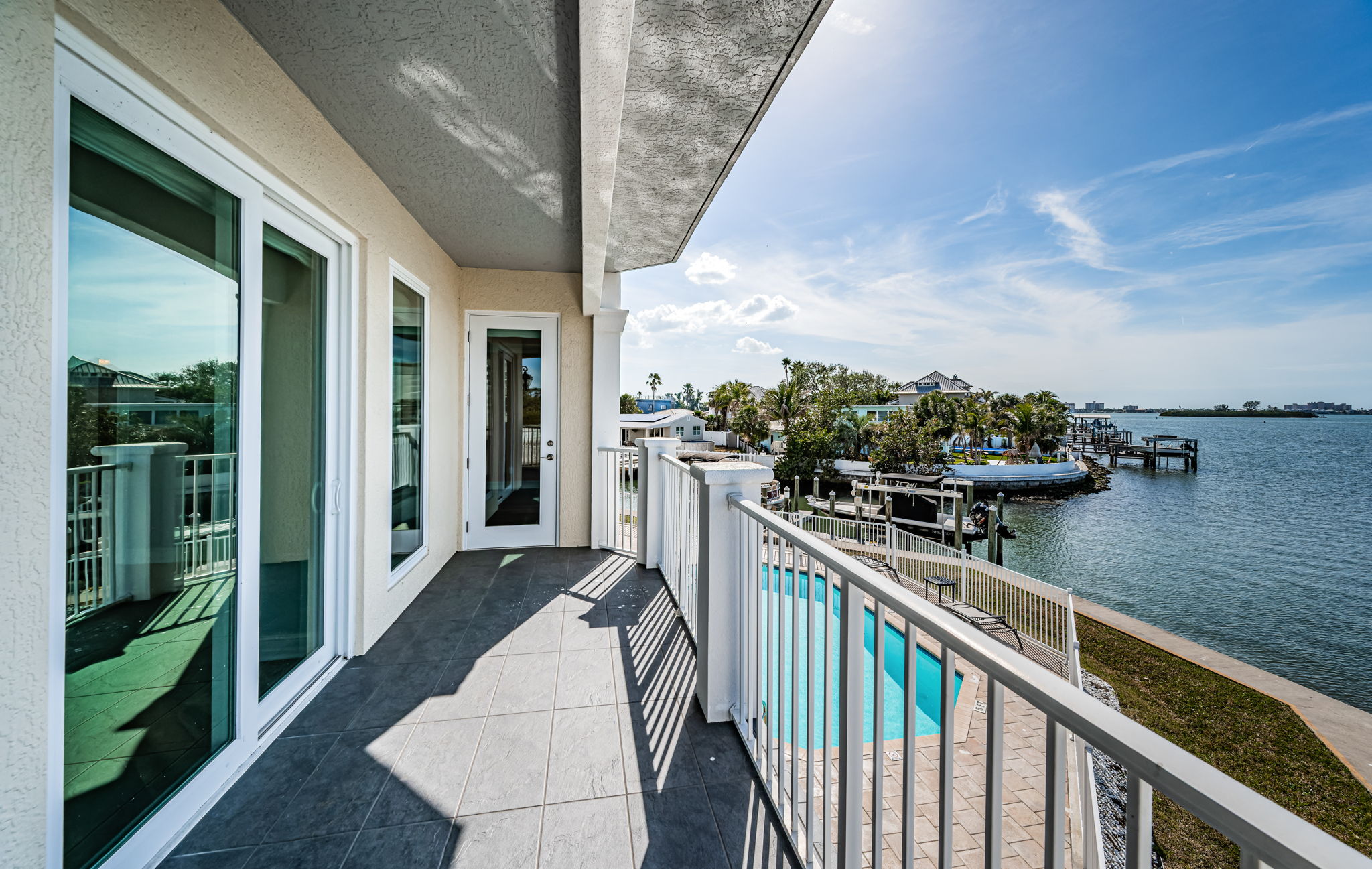 Balcony11