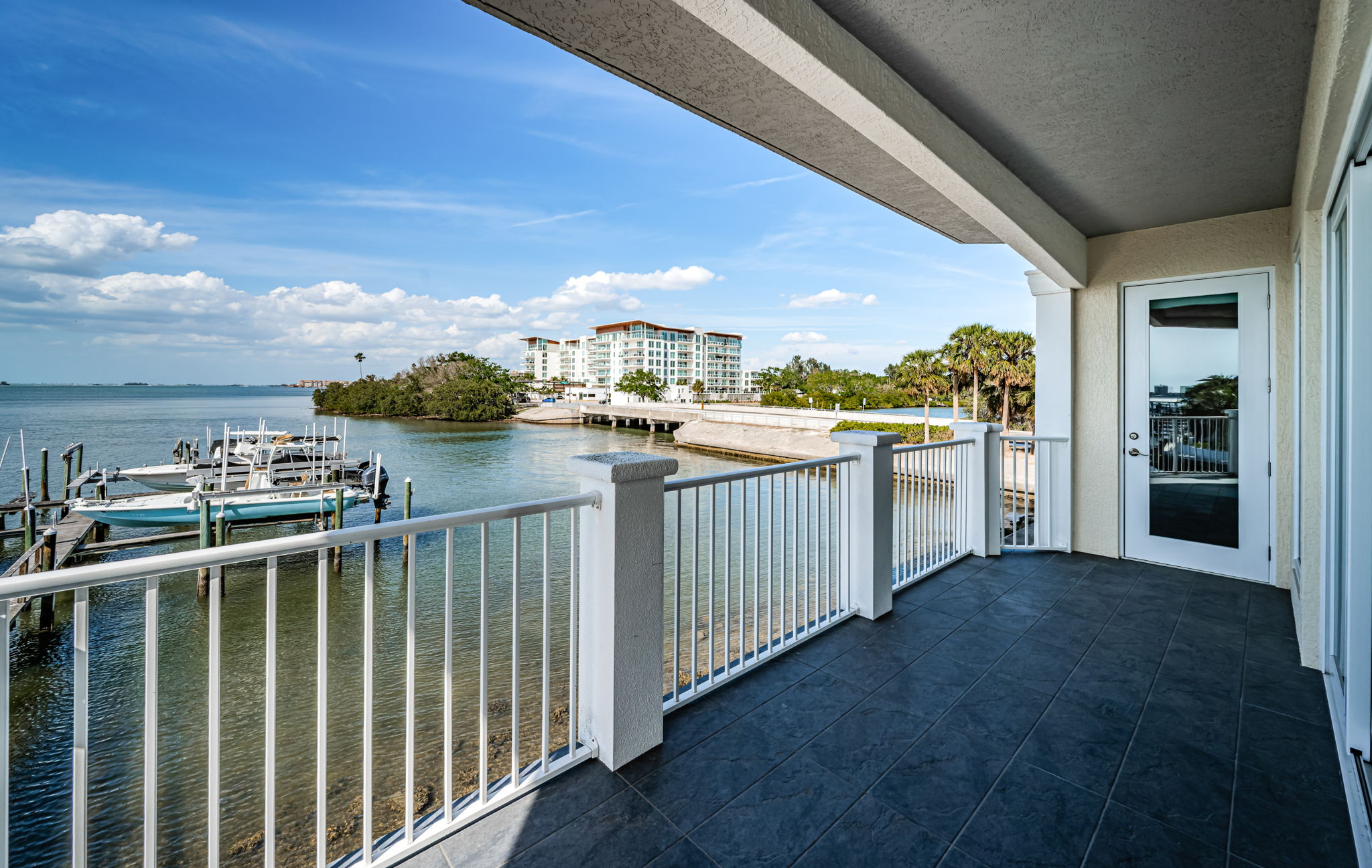 Balcony15