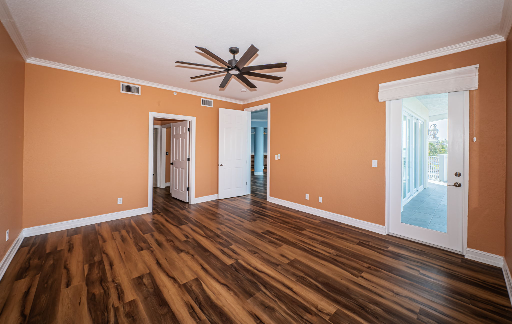 Master Bedroom10d