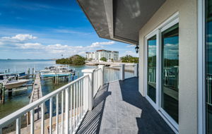 Balcony13