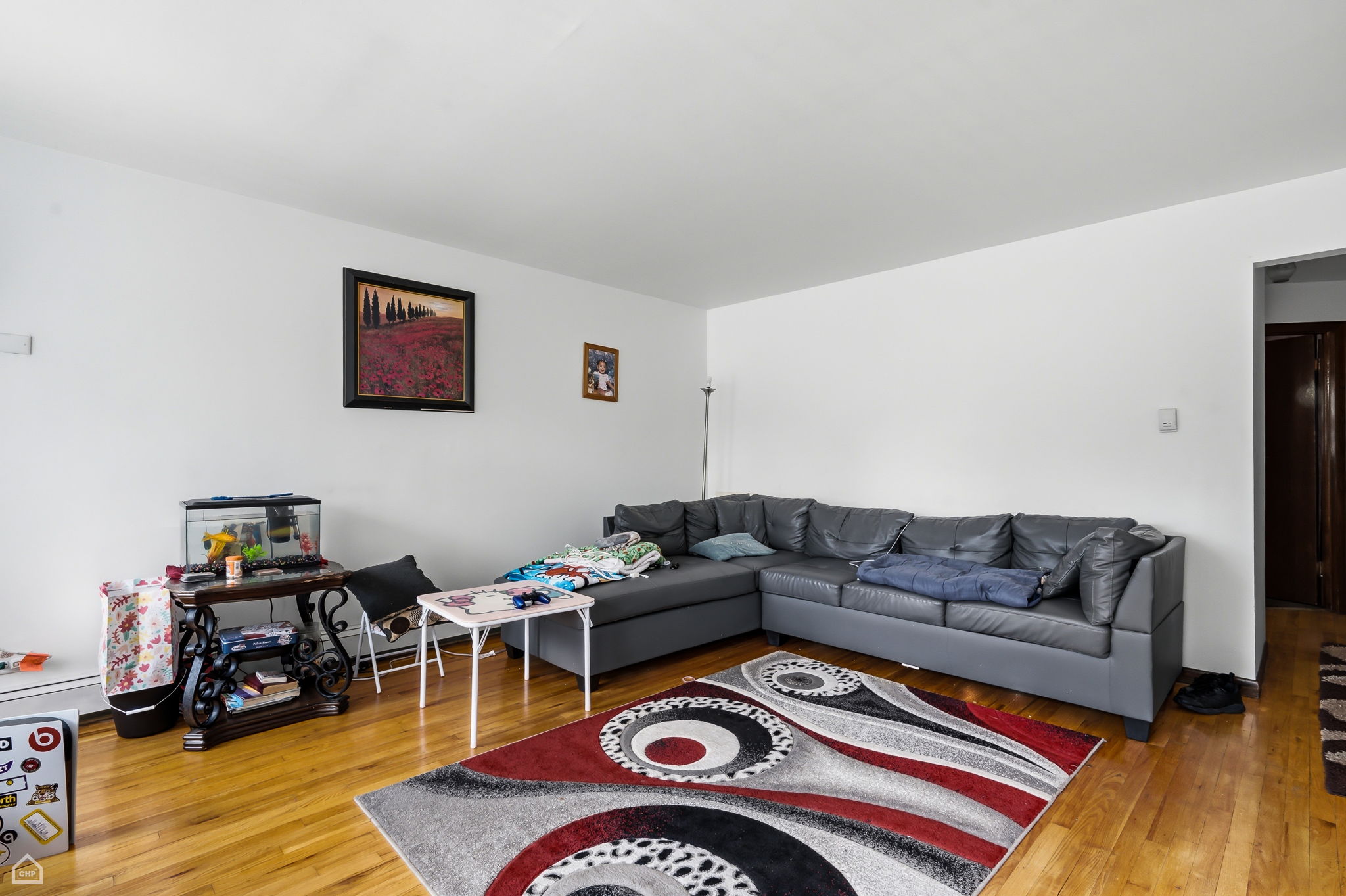 1860 W State St 1_002