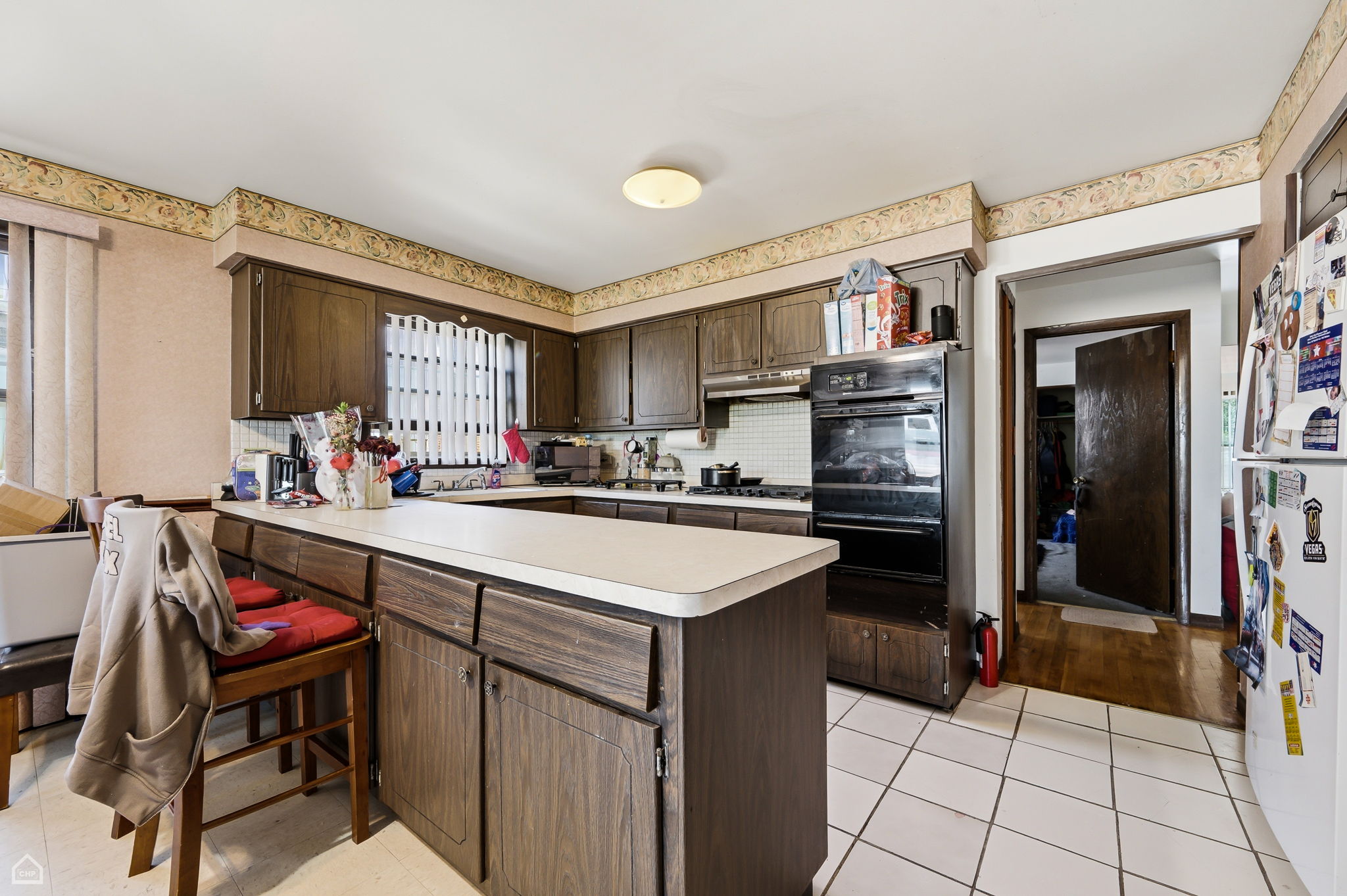 1860 W State St 1_007