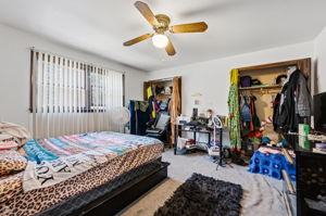 1860 W State St 1_006