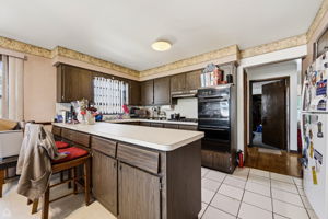 1860 W State St 1_007