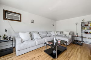 1860 W State St 2W_001