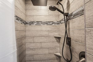  Photo 49