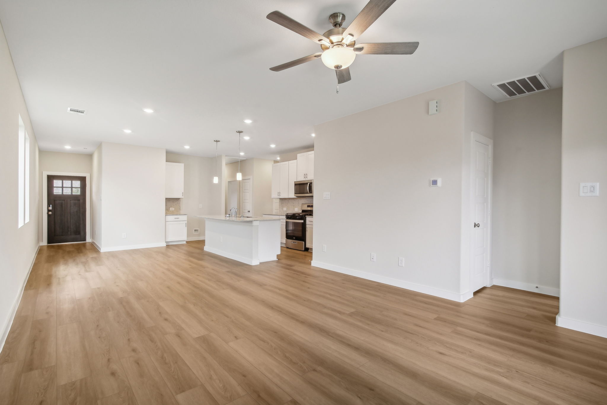 Sundance Ranch - 18606 Etta Pines Circle, Crosby, TX 77532 - 006