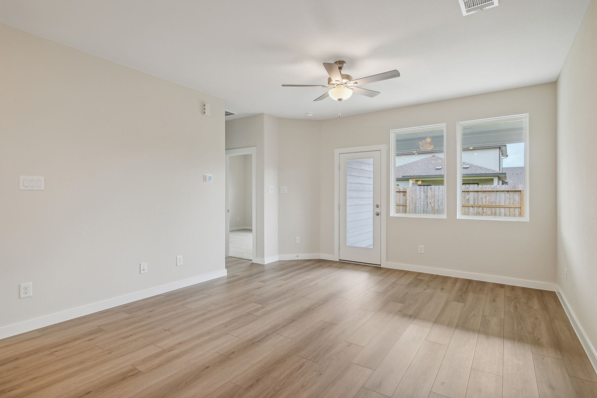 Sundance Ranch - 18606 Etta Pines Circle, Crosby, TX 77532 - 014