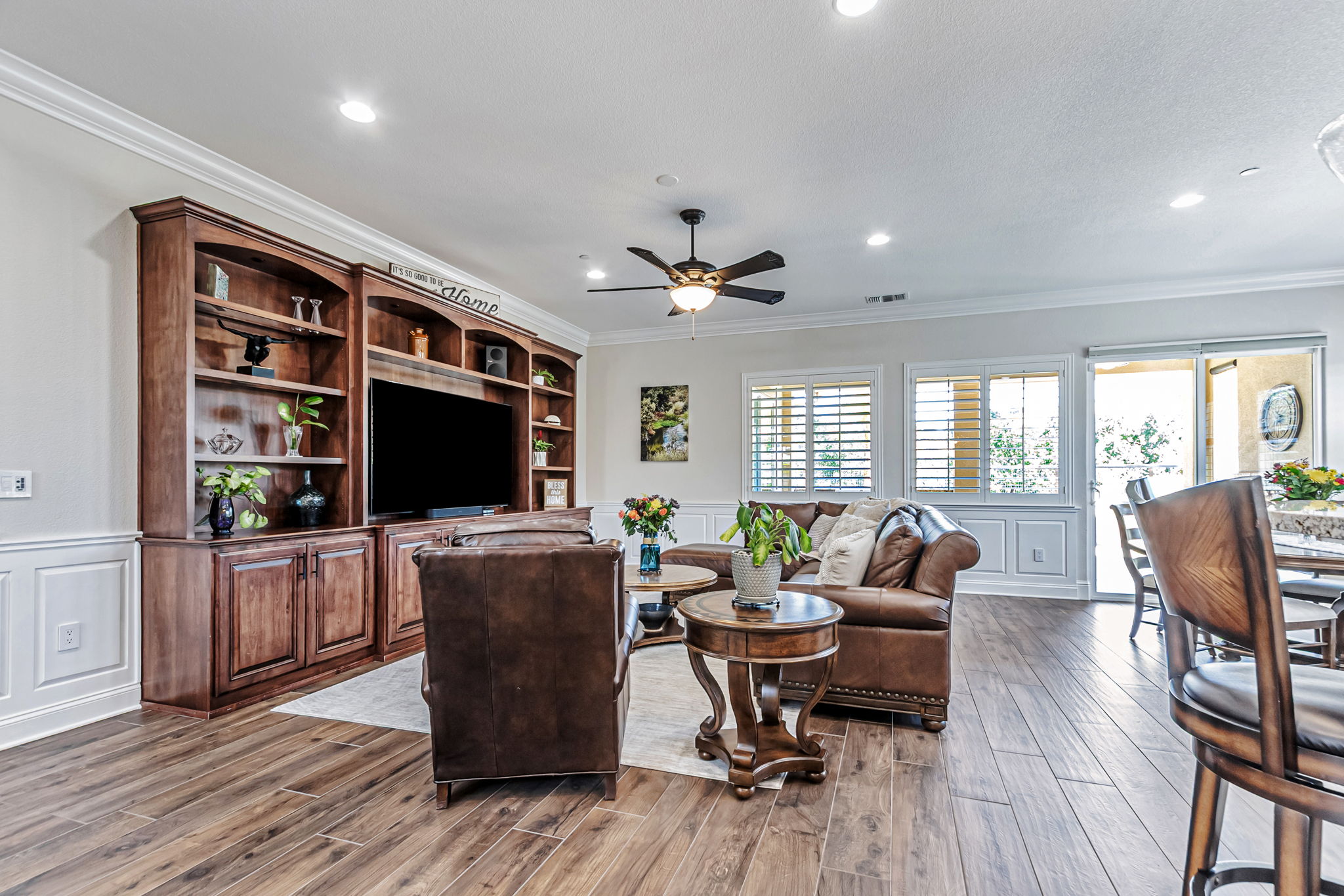 010_ 1861 Carob Ct