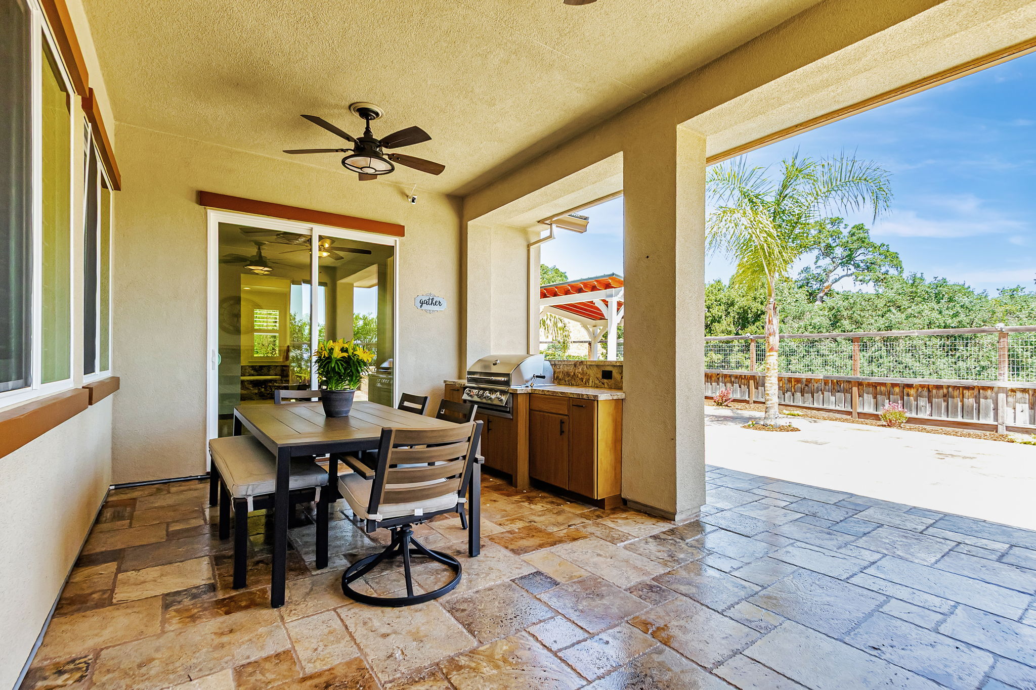 048_ 1861 Carob Ct