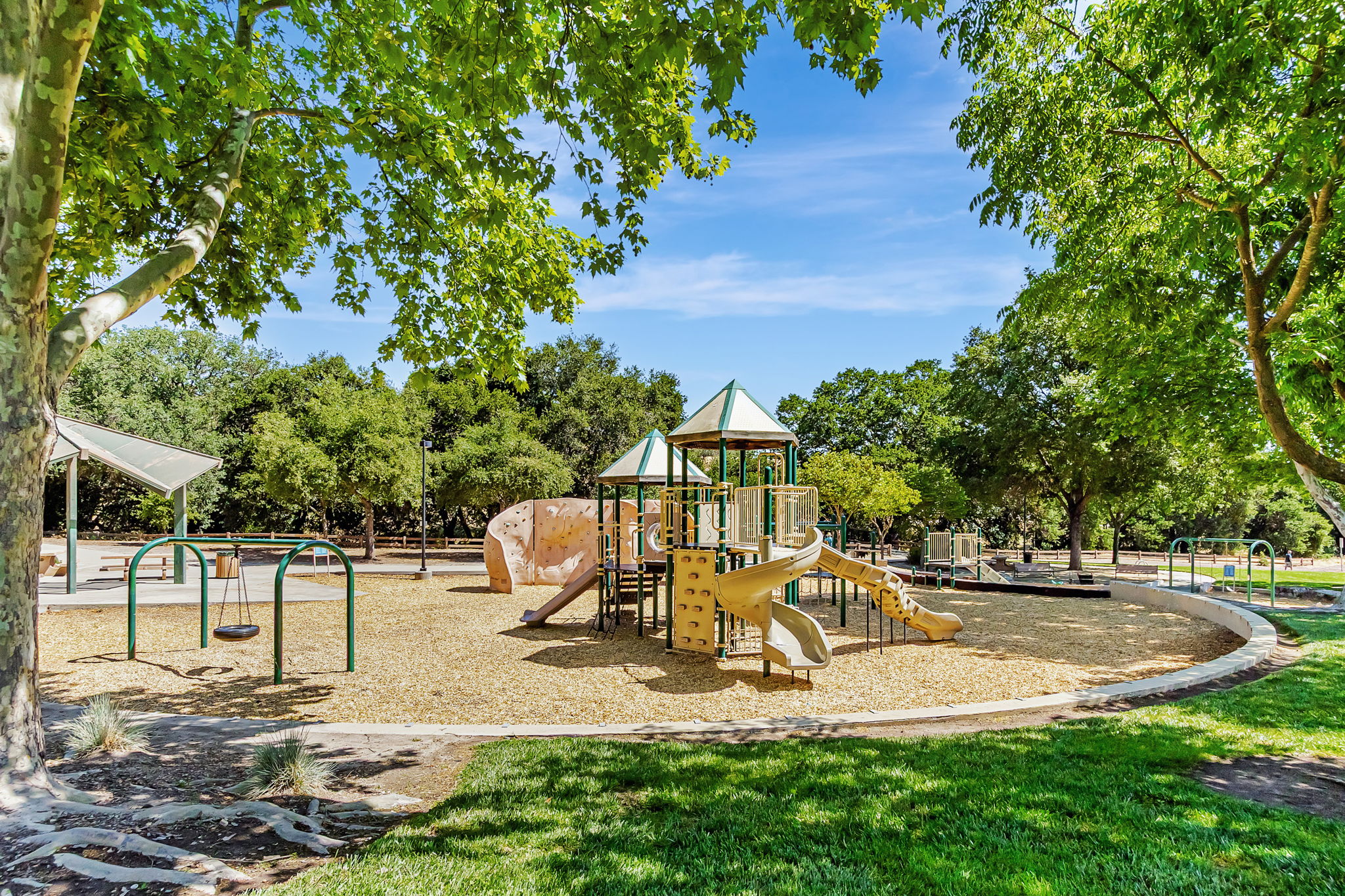 067_ 1861 Carob Ct