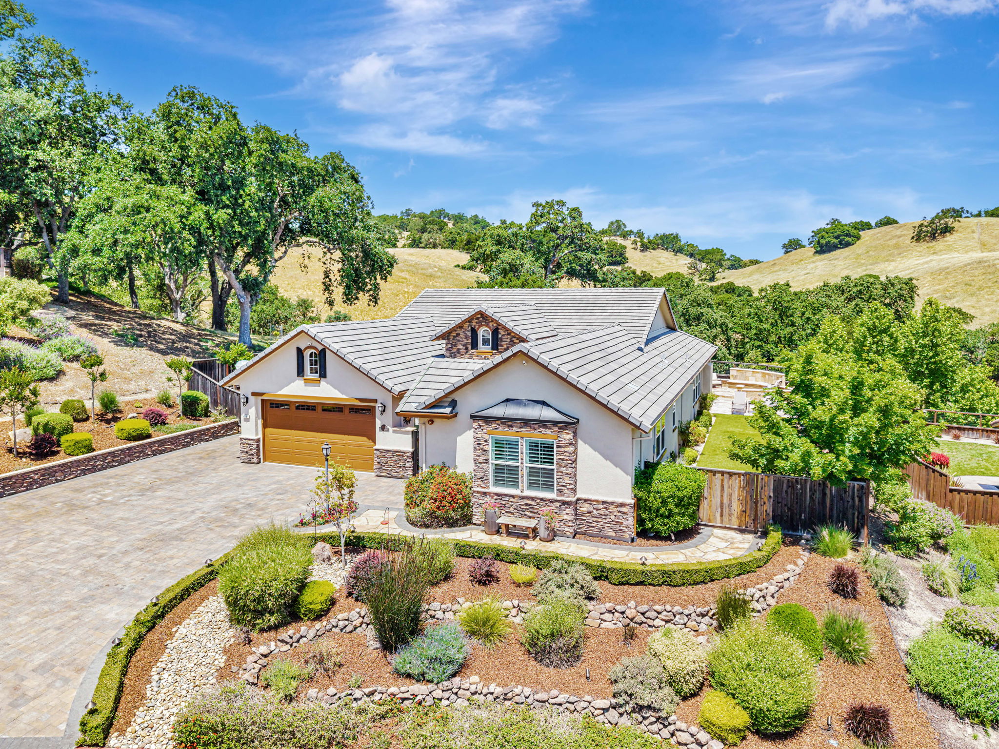 003_AERIAL_ 1861 Carob Ct_