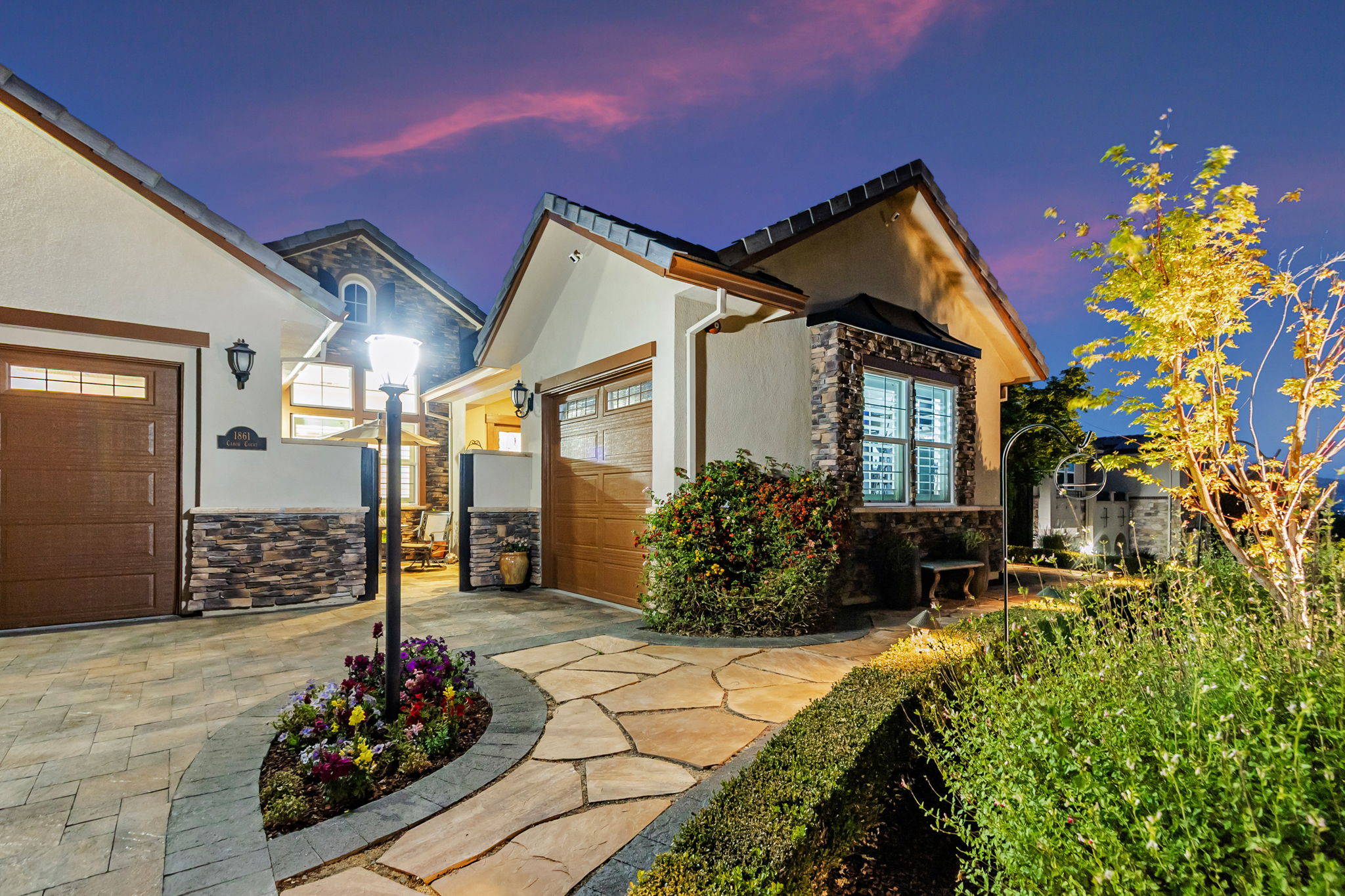 034_TWILIGHT_ 1861 Carob Ct _