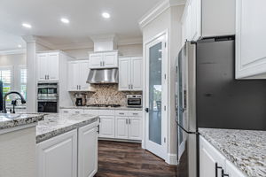 017_ 1861 Carob Ct