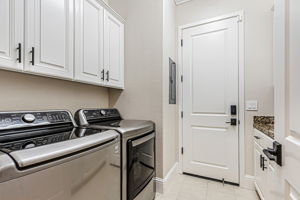 047_ 1861 Carob Ct