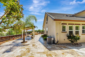 059_ 1861 Carob Ct