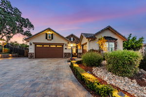 010_TWILIGHT_ 1861 Carob Ct _