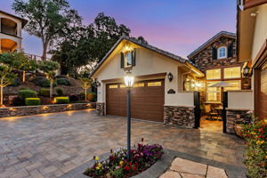 012_TWILIGHT_ 1861 Carob Ct _
