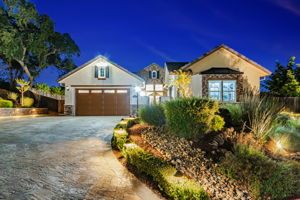 045_TWILIGHT_ 1861 Carob Ct _