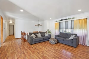 Hollywood Ave-S1902-007.jpg