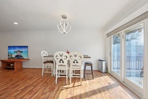 Hollywood Ave-S1902-009.jpg