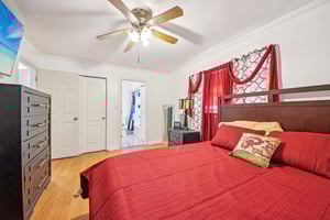 Hollywood Ave-S1902-019.jpg