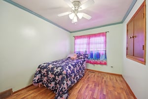 Hollywood Ave-S1902-021.jpg