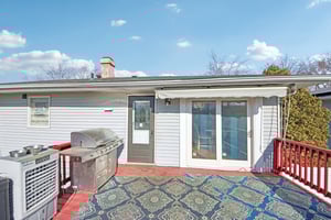 Hollywood Ave-S1902-033.jpg